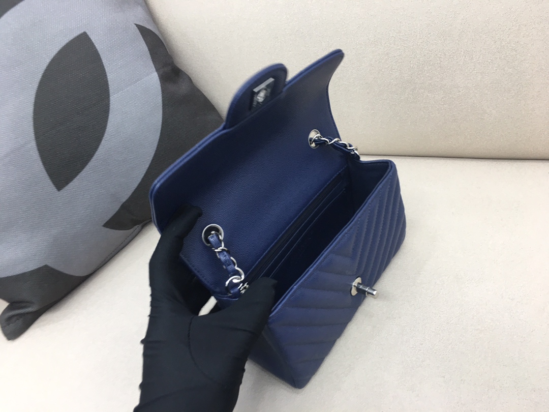 Small Classic Flap Caviar Bag A01116 Dark Blue/Silver